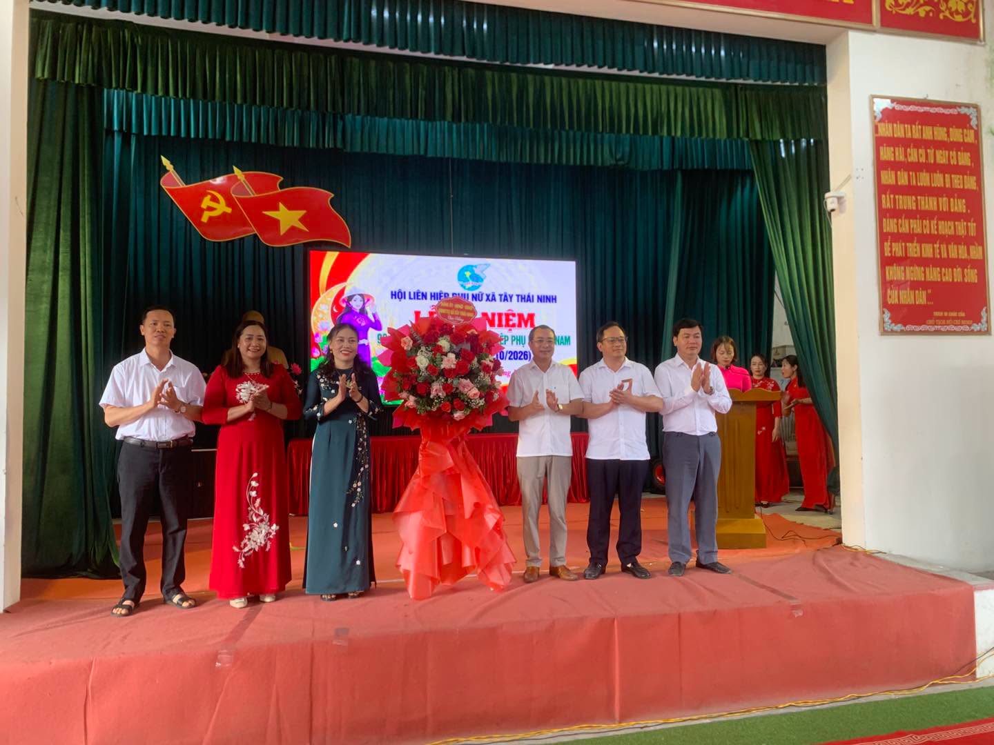 HỘI LIÊN HIỆP PHỤ NỮ XÃ TÂY THÁI NINH TỔ CHỨC LỄ KỶ NIỆM 96 NĂM NGÀY THÀNH LẬP HỘI LIÊN HIỆP PHỤ NỮ VIỆT NAM VÀ NGÀY PHỤ NỮ VIỆT NAM 20/10